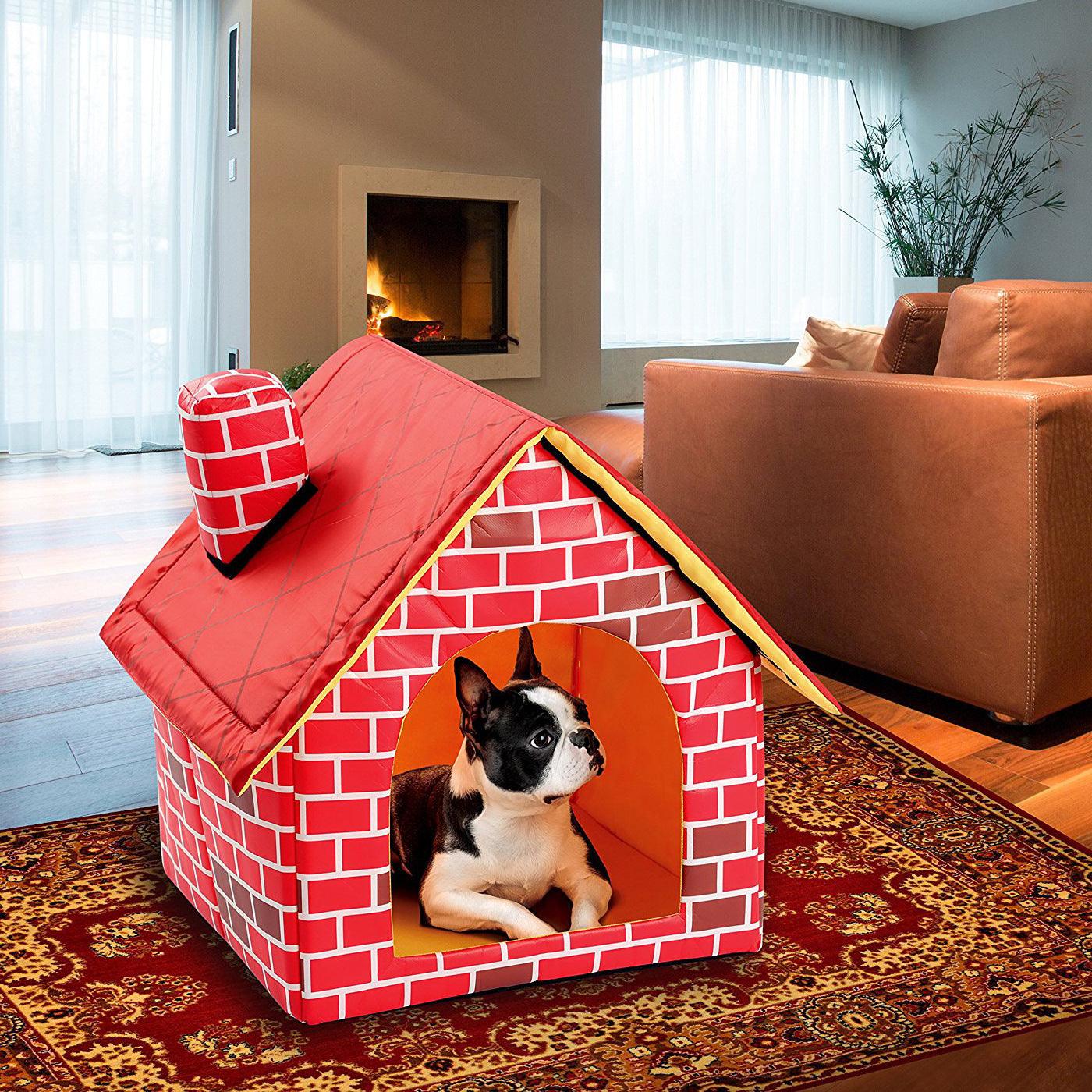 House for Dogs and Cats, classic house shape with chimney - Pet's Dream